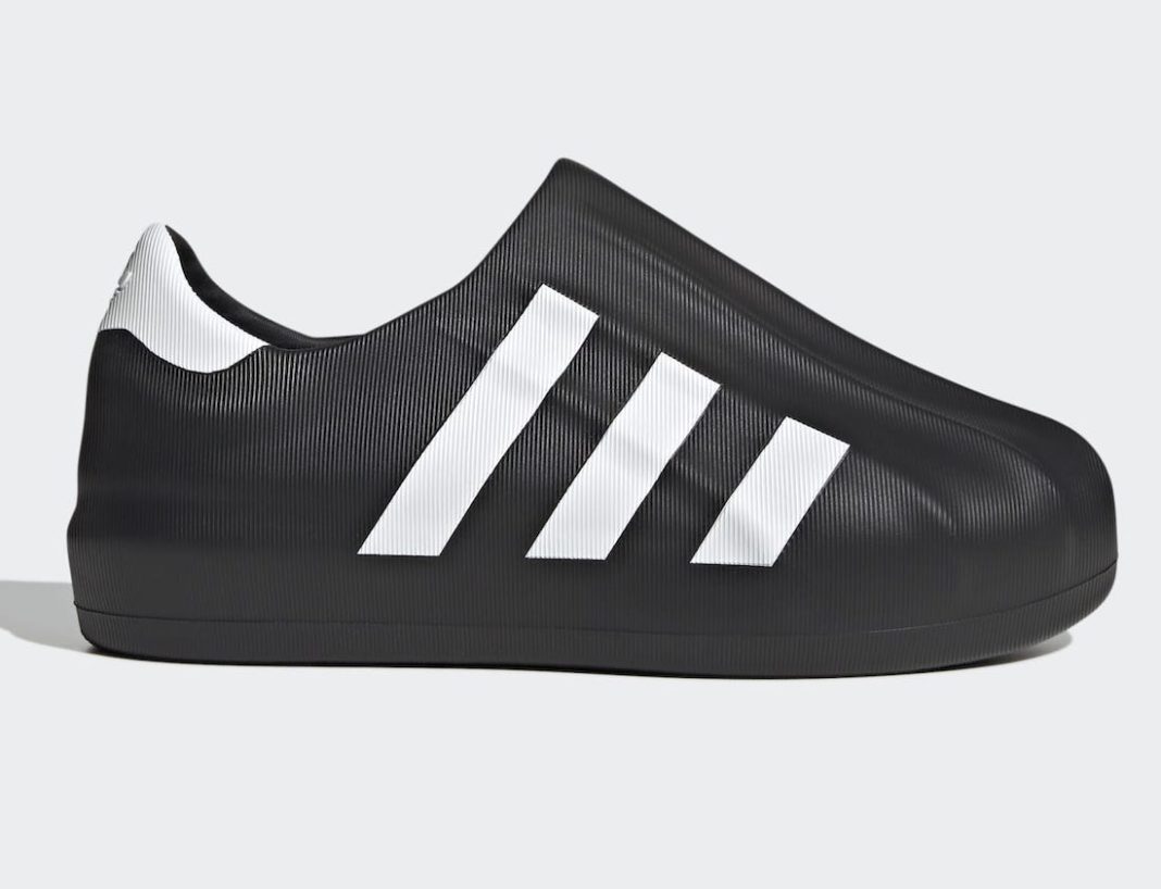 adidas adiFOM Superstar Core Black Cloud White HQ8752 Release Date Lateral