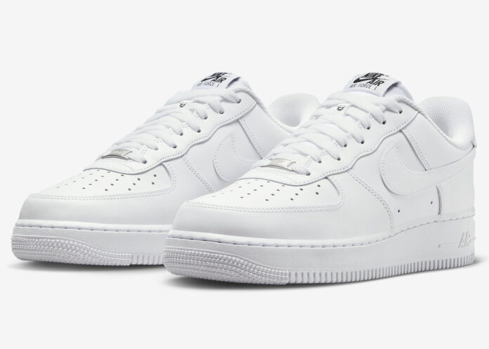 フローレス　エア Nike-Air-Force-1-FlyEase-White