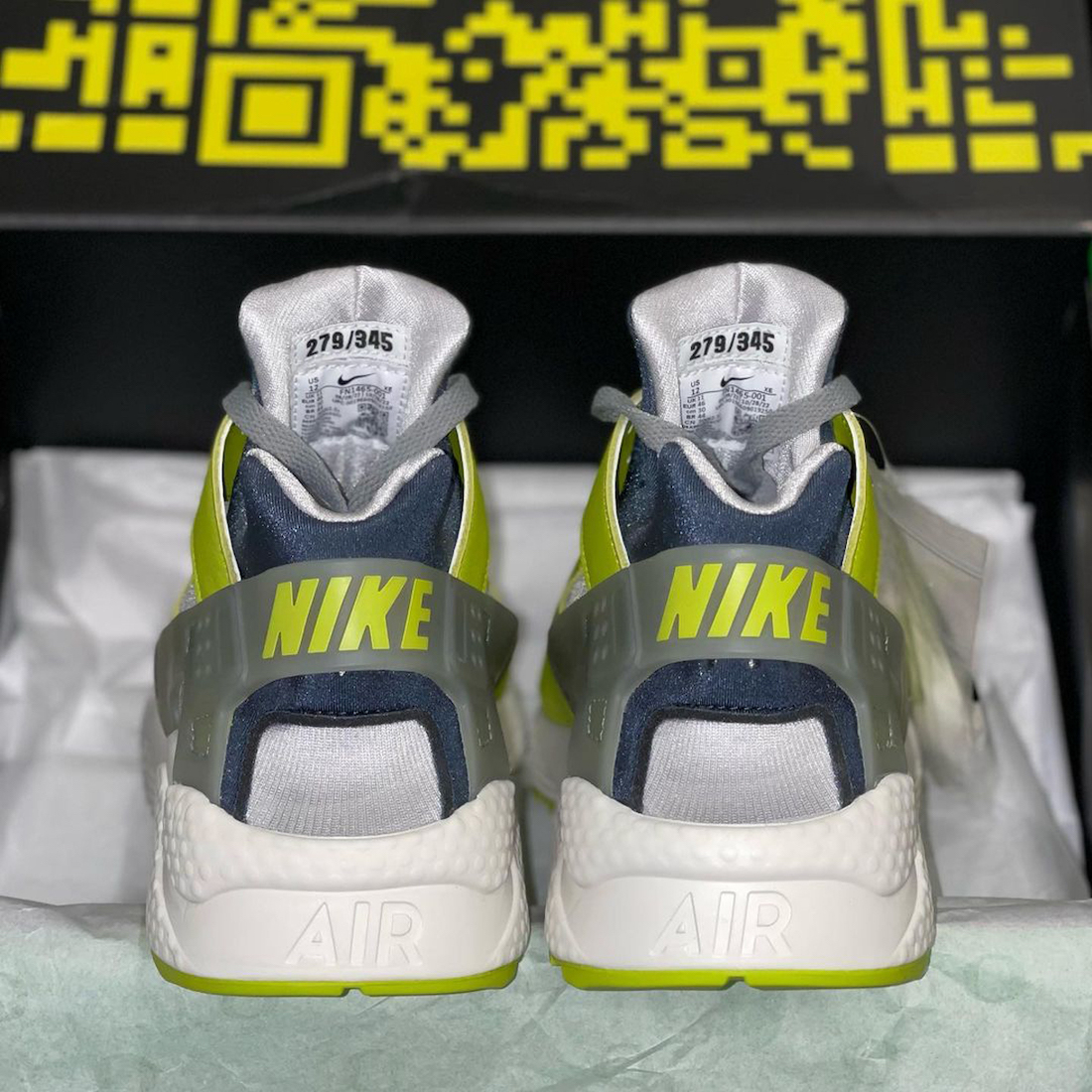 Nike Air Huarache Oregon Ducks FN1485 001 Release Date 5