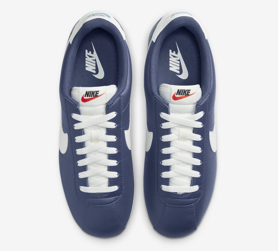 nike cortez navy blue