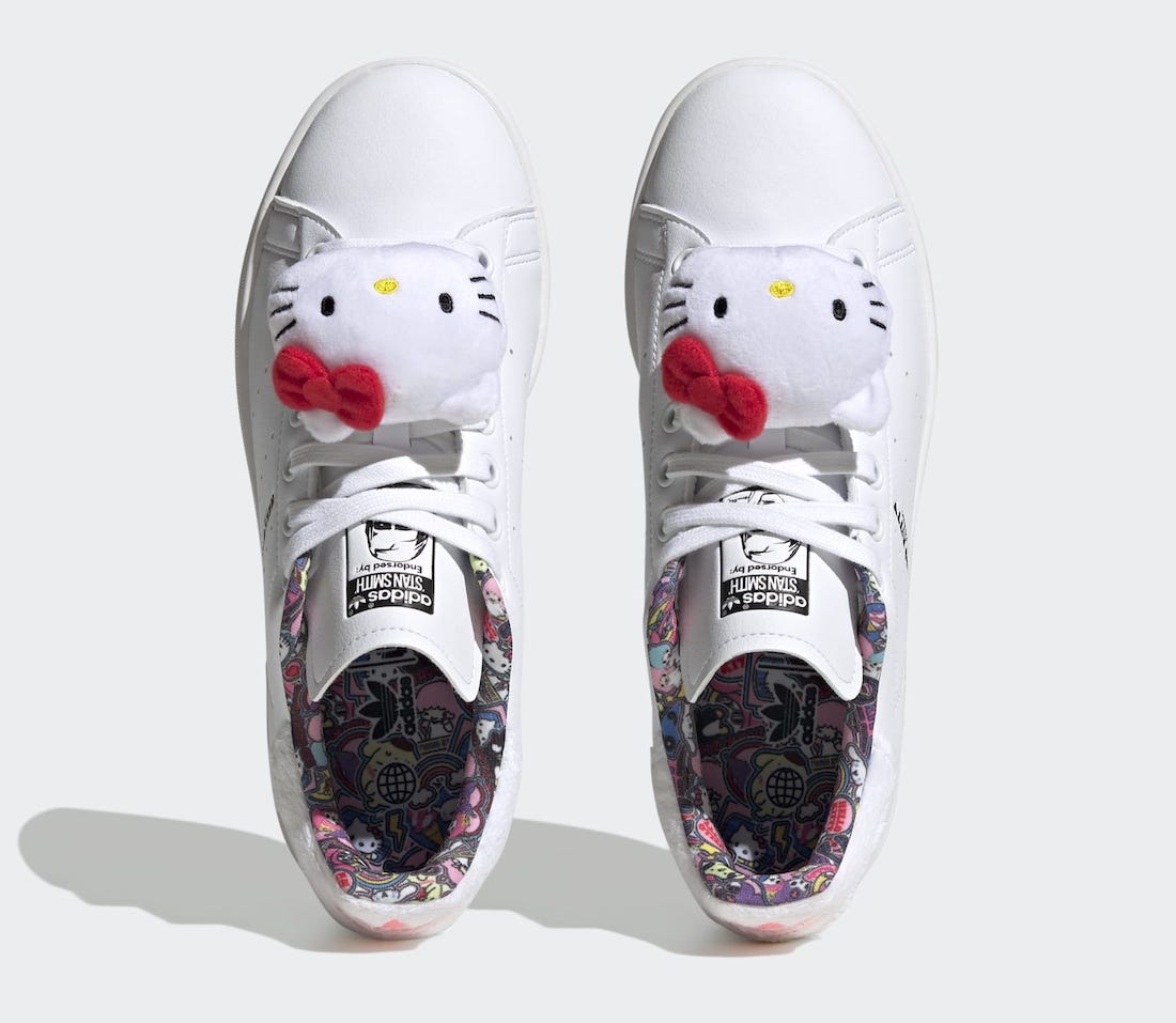 Hello Kitty adidas Stan Smith HP9656