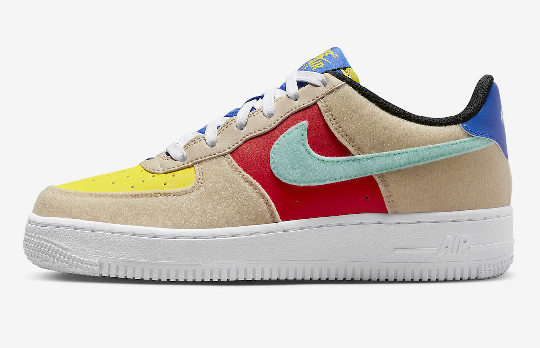 Nike Big Kids Air Force 1 Lv8 2 (sanddrift / emerald rise-track red)