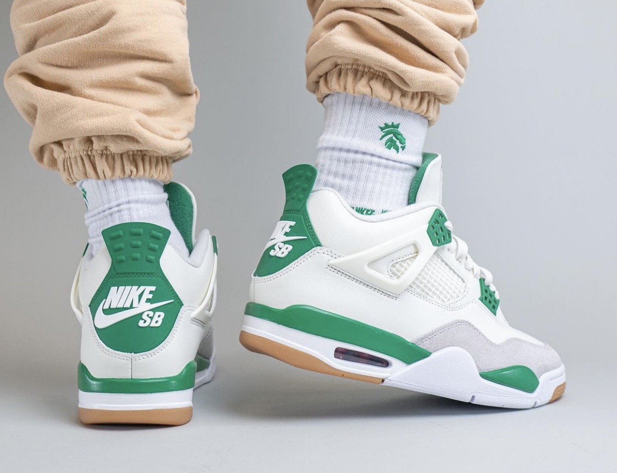 Nike SB x Air Jordan 4 Pine Green DR5415-103 | SBD