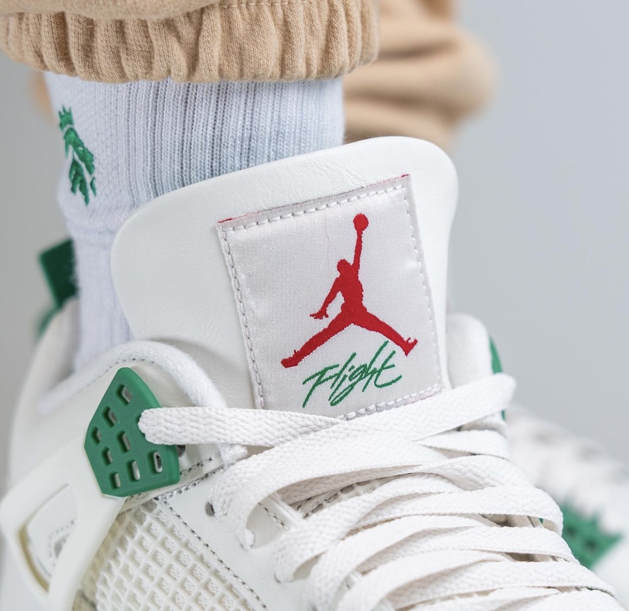 Nike SB Jordan 4 On-Foot