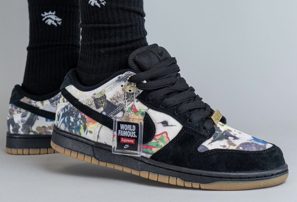 The Supreme x Nike SB Dunk Low & High “Rammellzee” originally slated to  release SS23 season have been delayed until FW23 season. Retail…