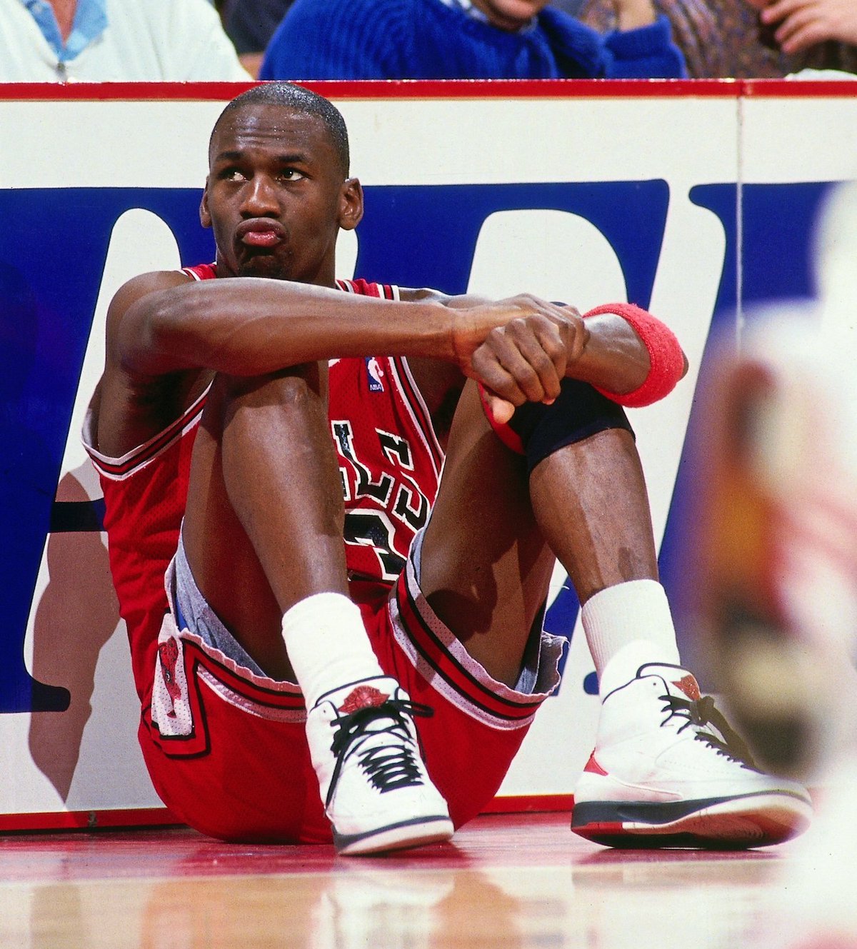 Michael Jordan UNC Shorts Under Bulls