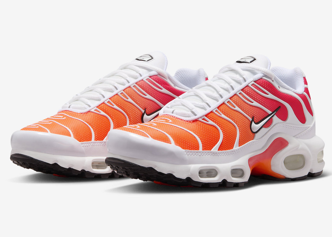 Official Photos of the Nike Air Max Plus “White Sunrise”