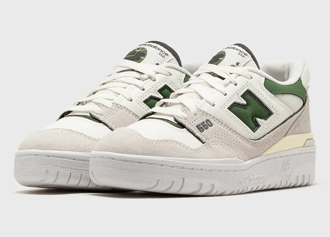 New Balance 550 Appears in Sea Salt and Green