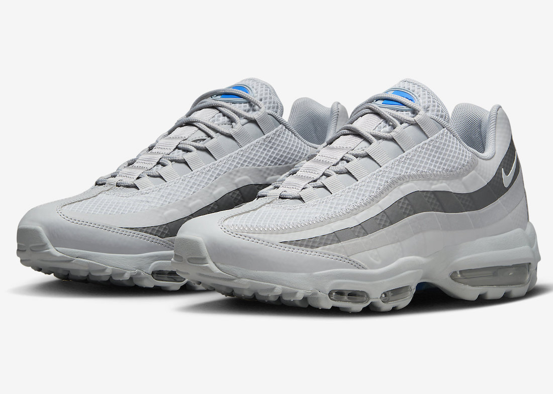 Nike Air Max 95 Ultra Surfaces in Grey and Photo Blue