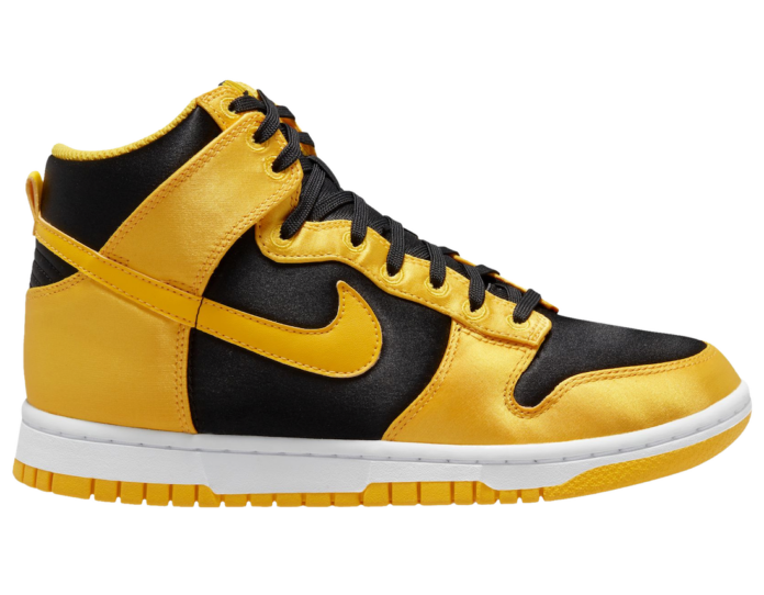 sb dunk high goldenrod