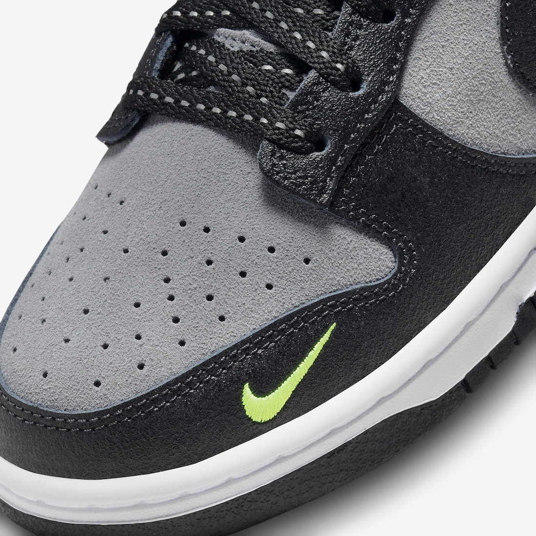 Nike Dunk Low Black Grey Green FQ2205-001