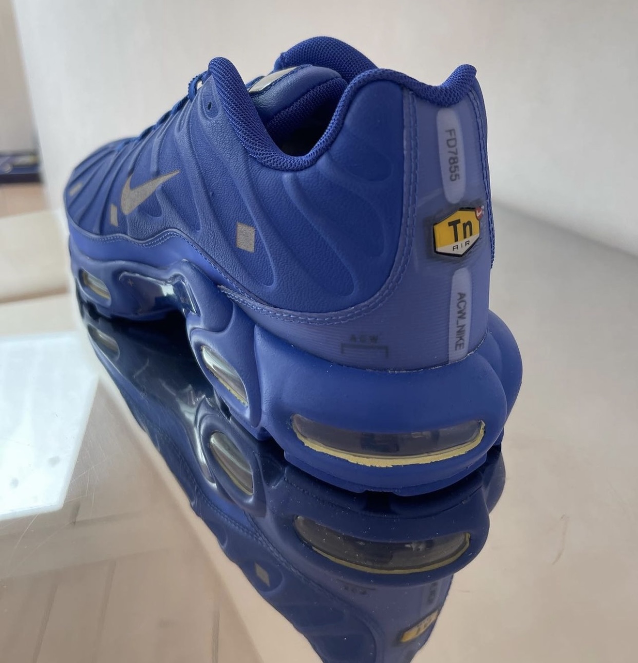A-Cold-Wall Nike Air Max Plus Blue Heel