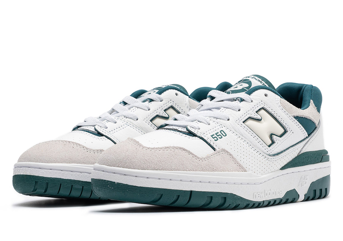 New Balance 550 Arrives in “White/Green”
