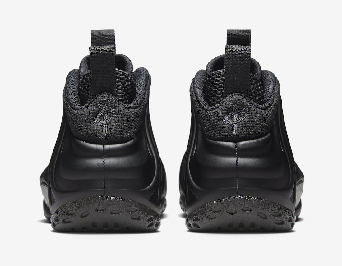 Anthracite and Black Nike Air Foamposite One 2023 Back Heel