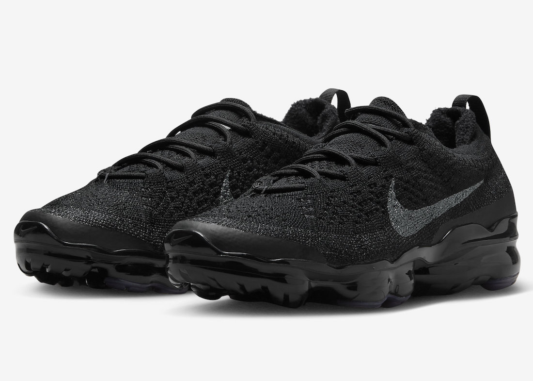 The Nike Air VaporMax 2023 Flyknit Goes All-Black