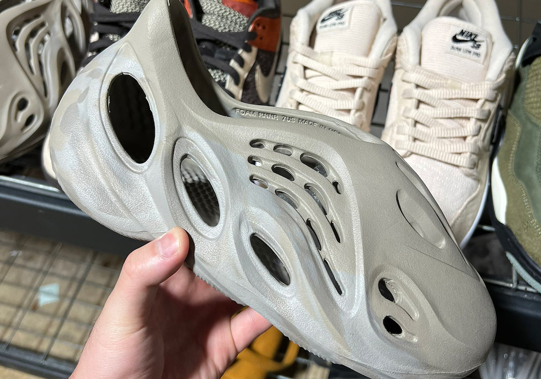 An Unreleased adidas Yeezy Foam Runner Surfaces in Greyscale