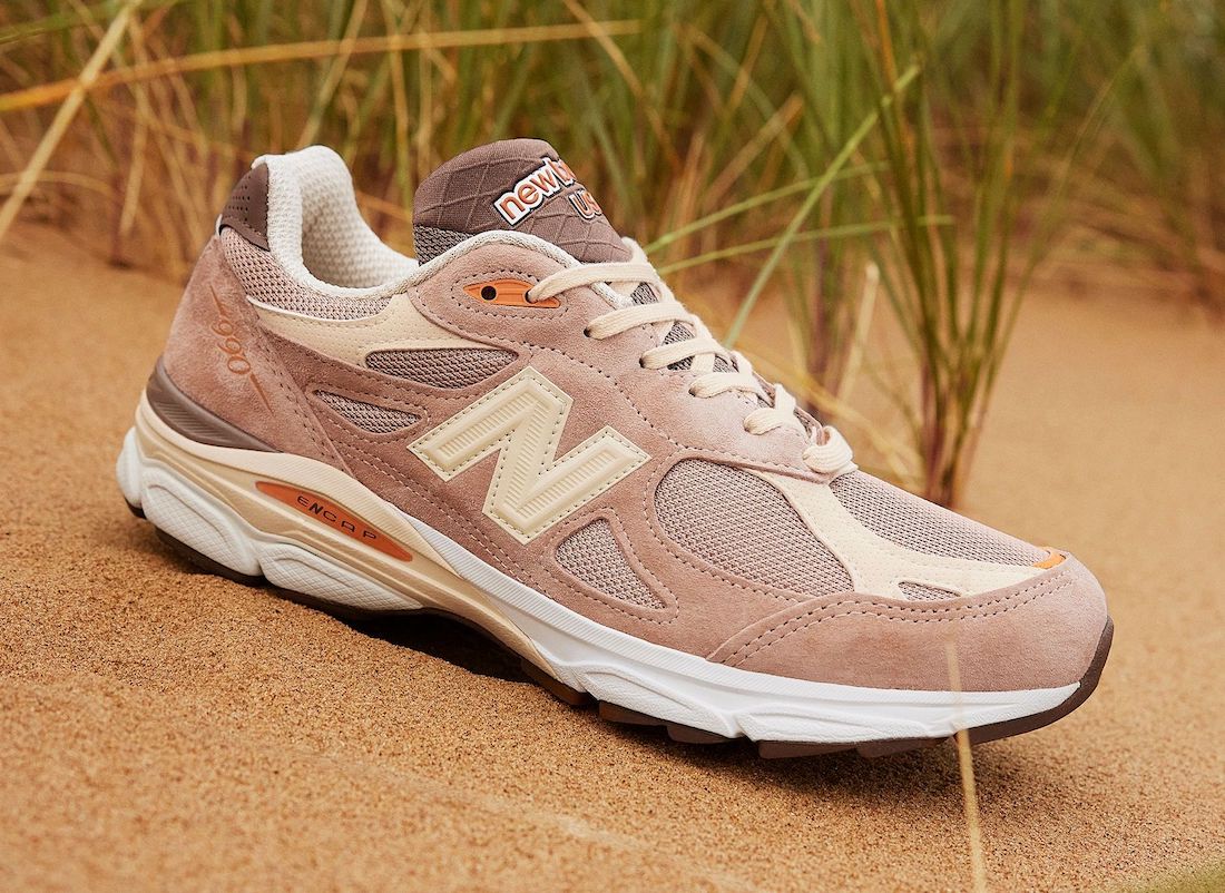 Size? x New Balance 990v3 Releases August 3rd