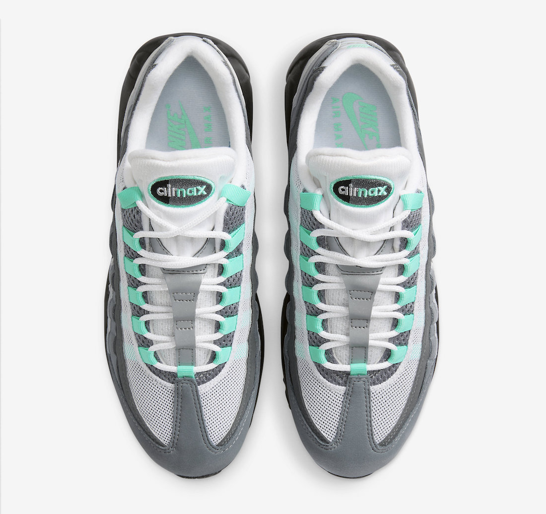 Nike Air Max 95 Hyper Turquoise FV4710 100 3