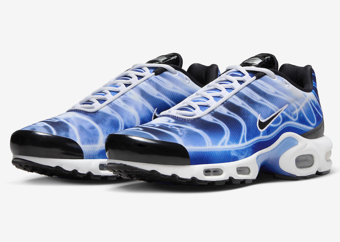Nike Air Max Plus “Light Photography” Surfaces in Royal Blue Tones