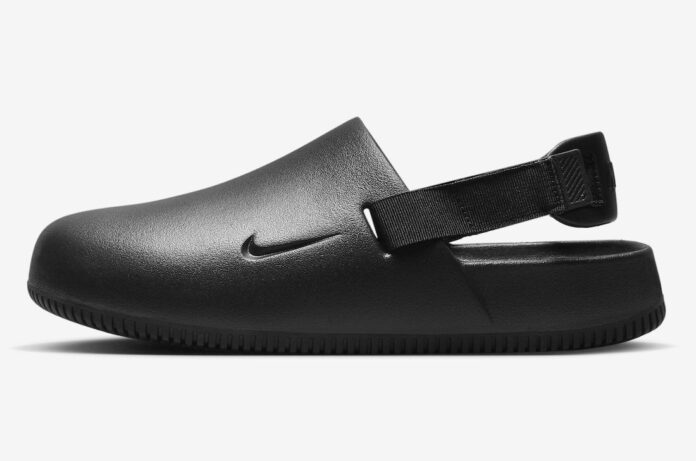 Nike Calm Mule Black lateral view