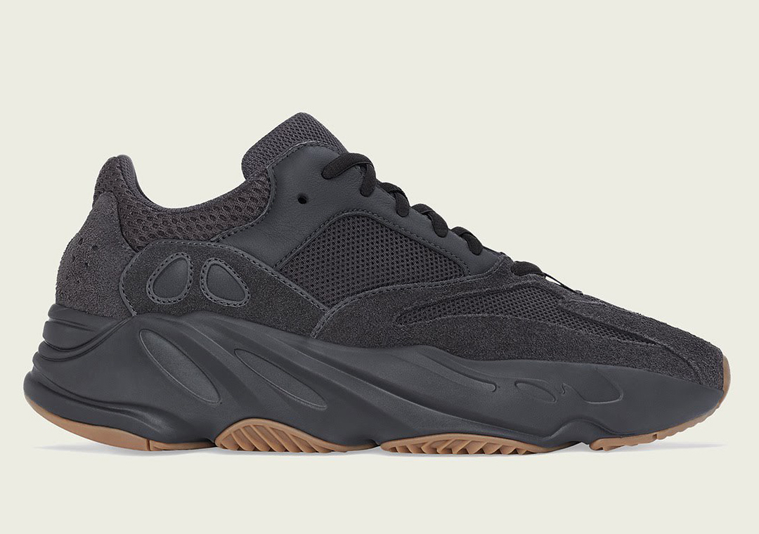 adidas Yeezy Boost 700 “Utility Black” Officially Returns