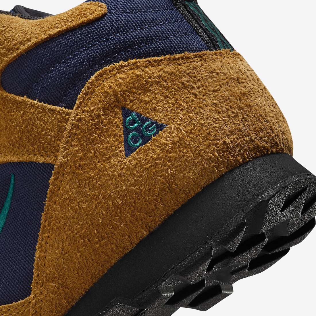 Nike ACG Torre Mid Holiday 2023 Releases