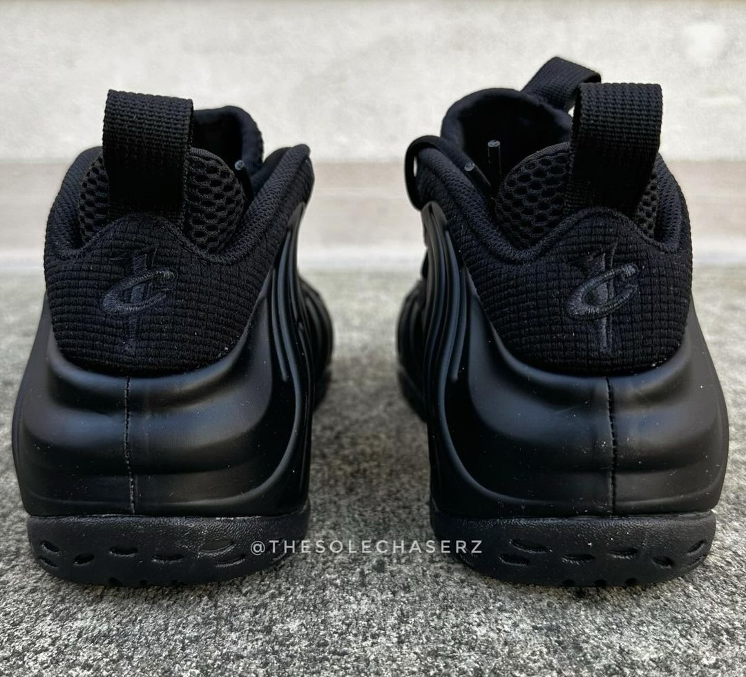 Nike Air Foamposite One Anthracite 2023 2