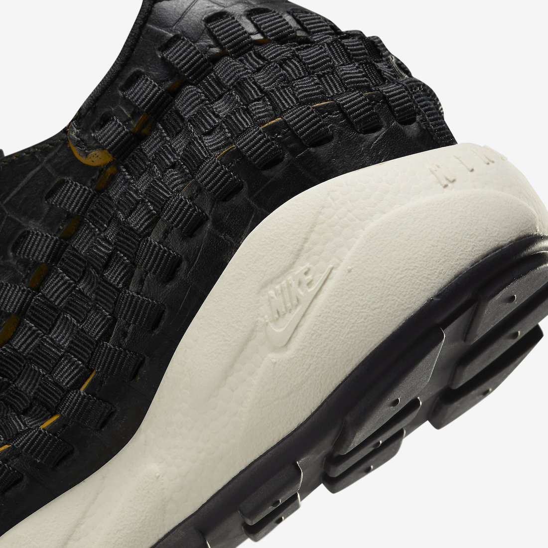 Nike Air Footscape Woven Black Croc FQ8129-010