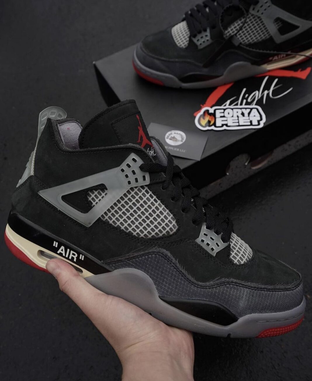 OffWhite x Air Jordan 4 Bred Sample