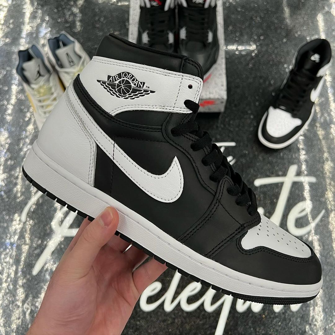 Jordan ones shop black and white