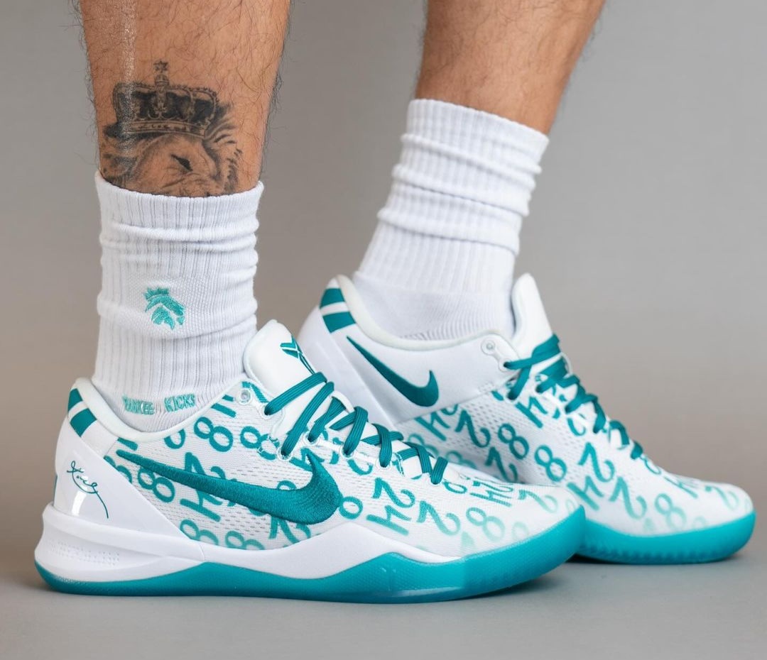 Nike Kobe 8 Protro Radiant Emerald On Feet 3