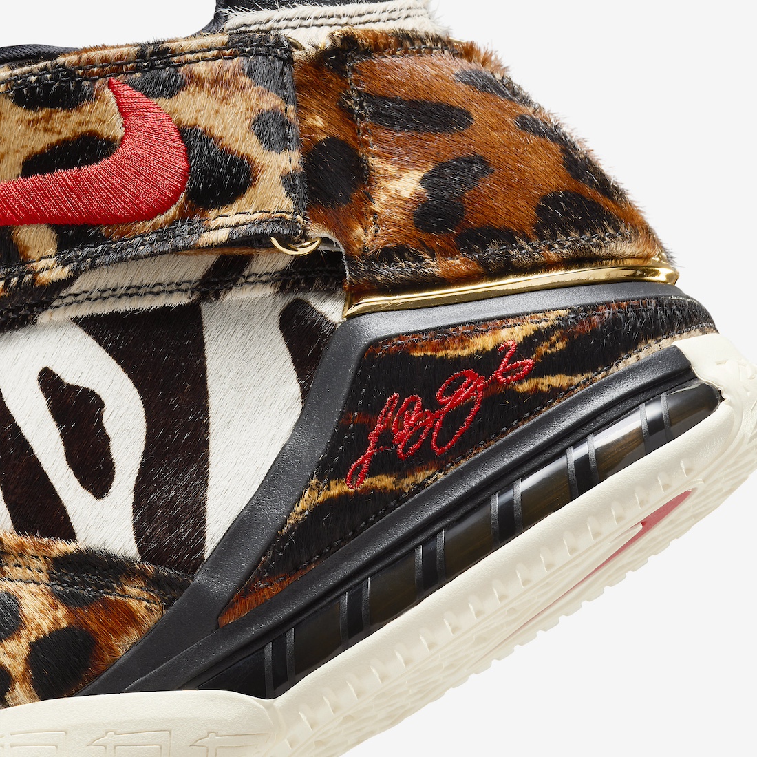 Lebron james hotsell cheetah shoes