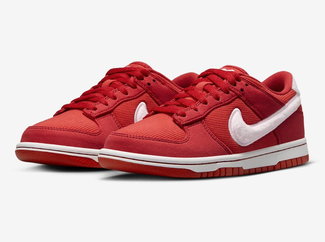 Nike Dunk Low GS Valentines Day 2024 4 1068x797