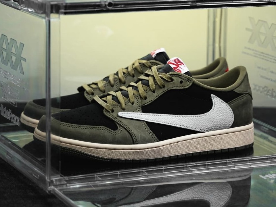 Travis Scott X Air Jordan 1 Low OG Black Olive DM7866 002   Travis Scott Air Jordan 1 Low OG Black Olive 2024 1 