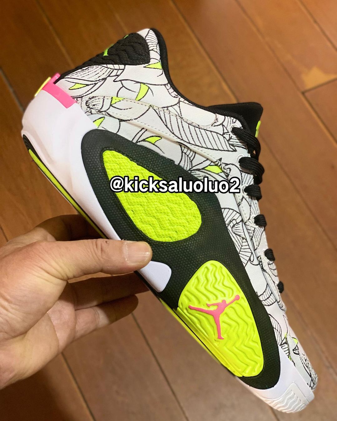 Nike Air Jordan 1 Retro High Top 3 29cm
