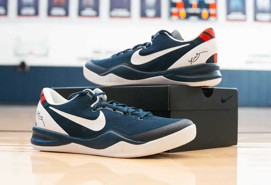 UCONN Basketball Receives Nike Kobe 8 Protro PE