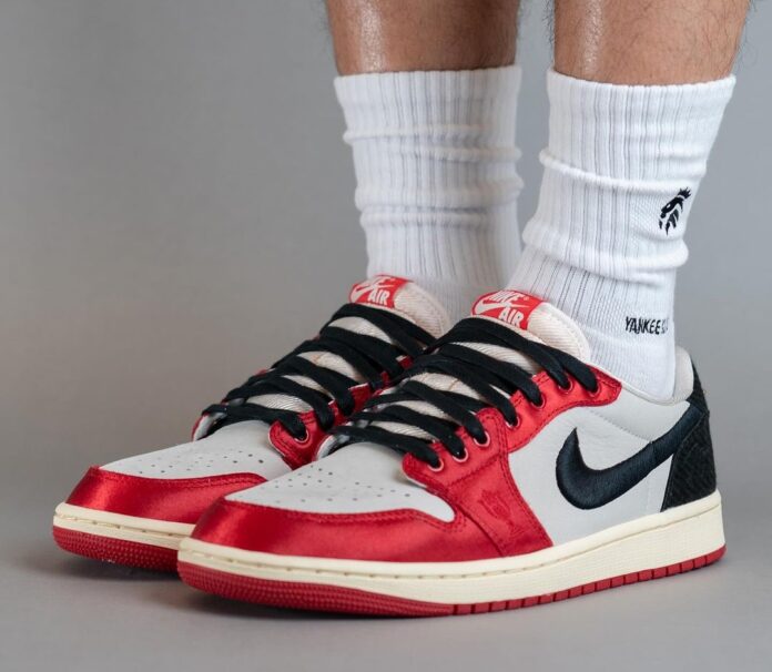 Trophy Room x Air Jordan 1 Low OG 2024