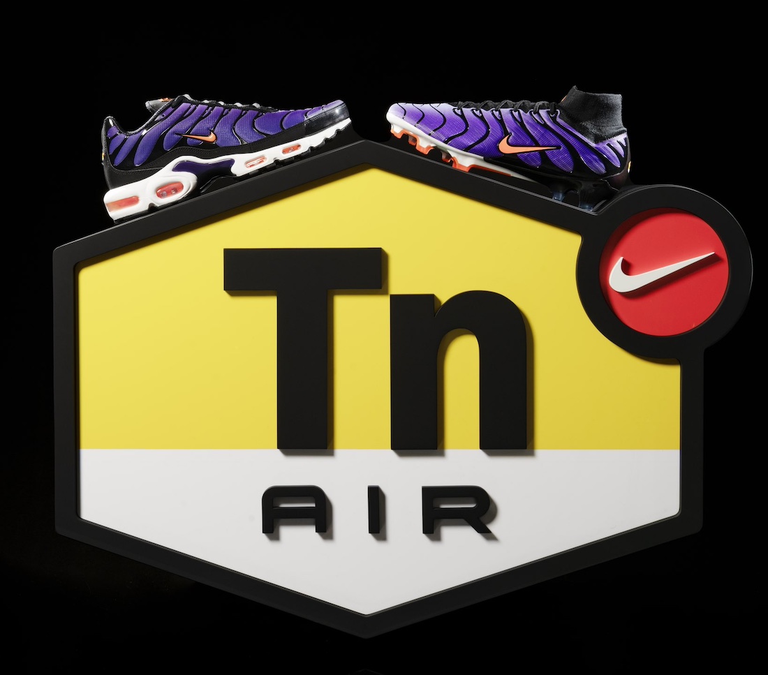 Nike Air Mercurial TN Voltage Purple FV4553 500 1