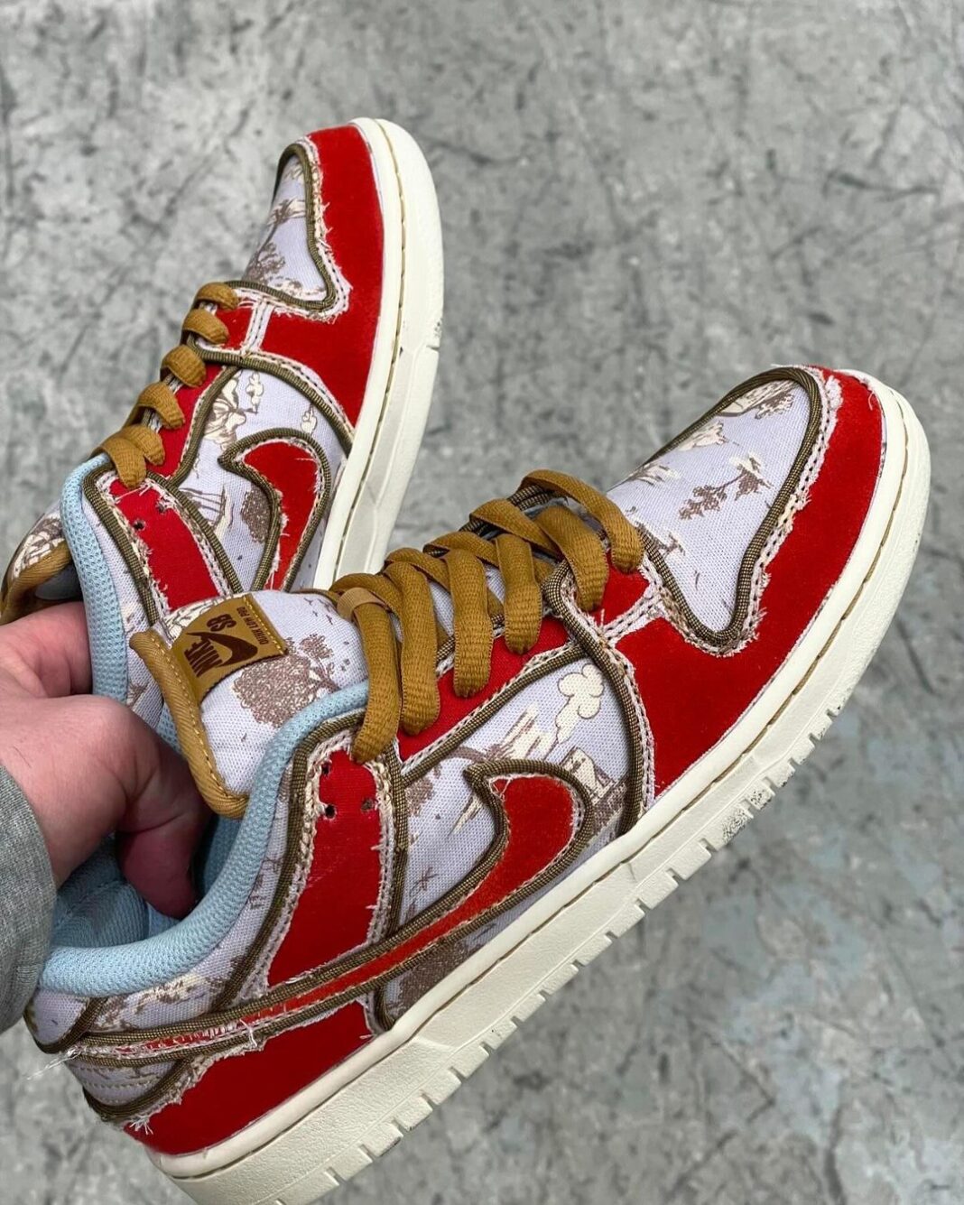 Nike SB Dunk Low City of Style FN5880001