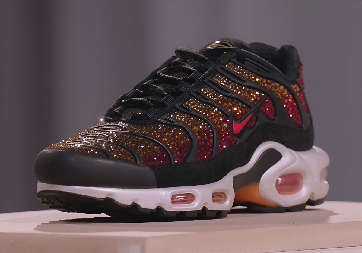 Swarovski Nike Air Max Plus Sunset FZ9042 001 2024