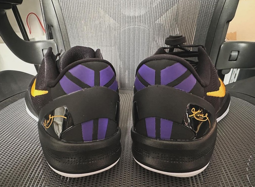 Nike Kobe 8 Protro Black University Gold Court Purple HF9550 001 2