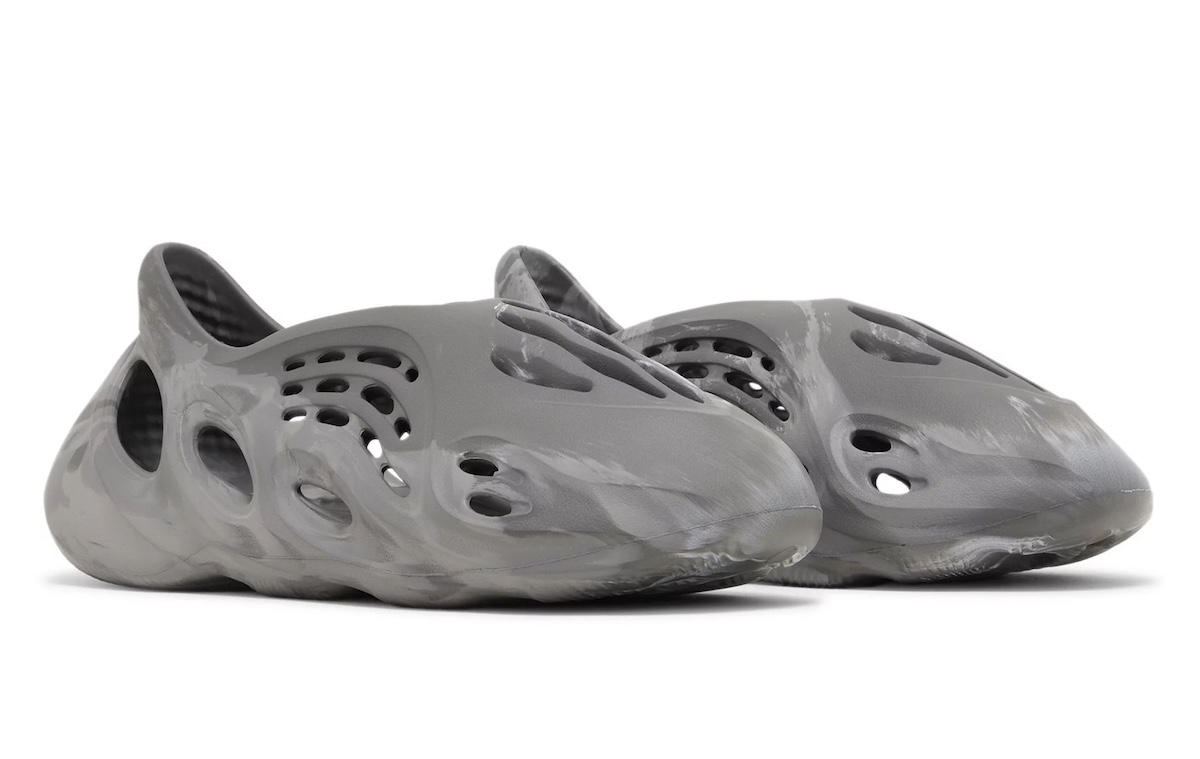 adidas speedfactory Yeezy Foam Runner MX Granite IE4931 1