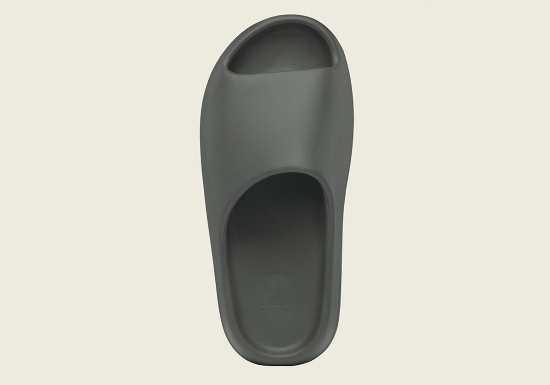 adidas Yeezy Slides Dark Onyx ID5103 3