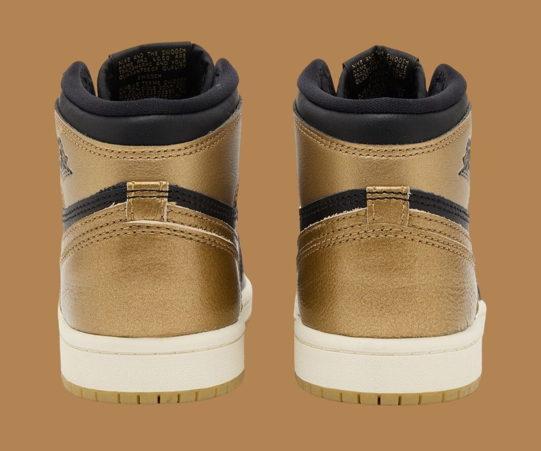 aj1 metallic gold on feet