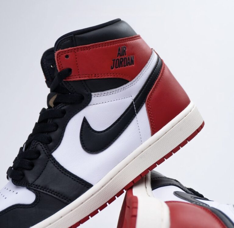 jordan 1s high black