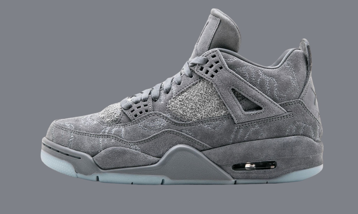 Air Jordan 4 'Military Blue'