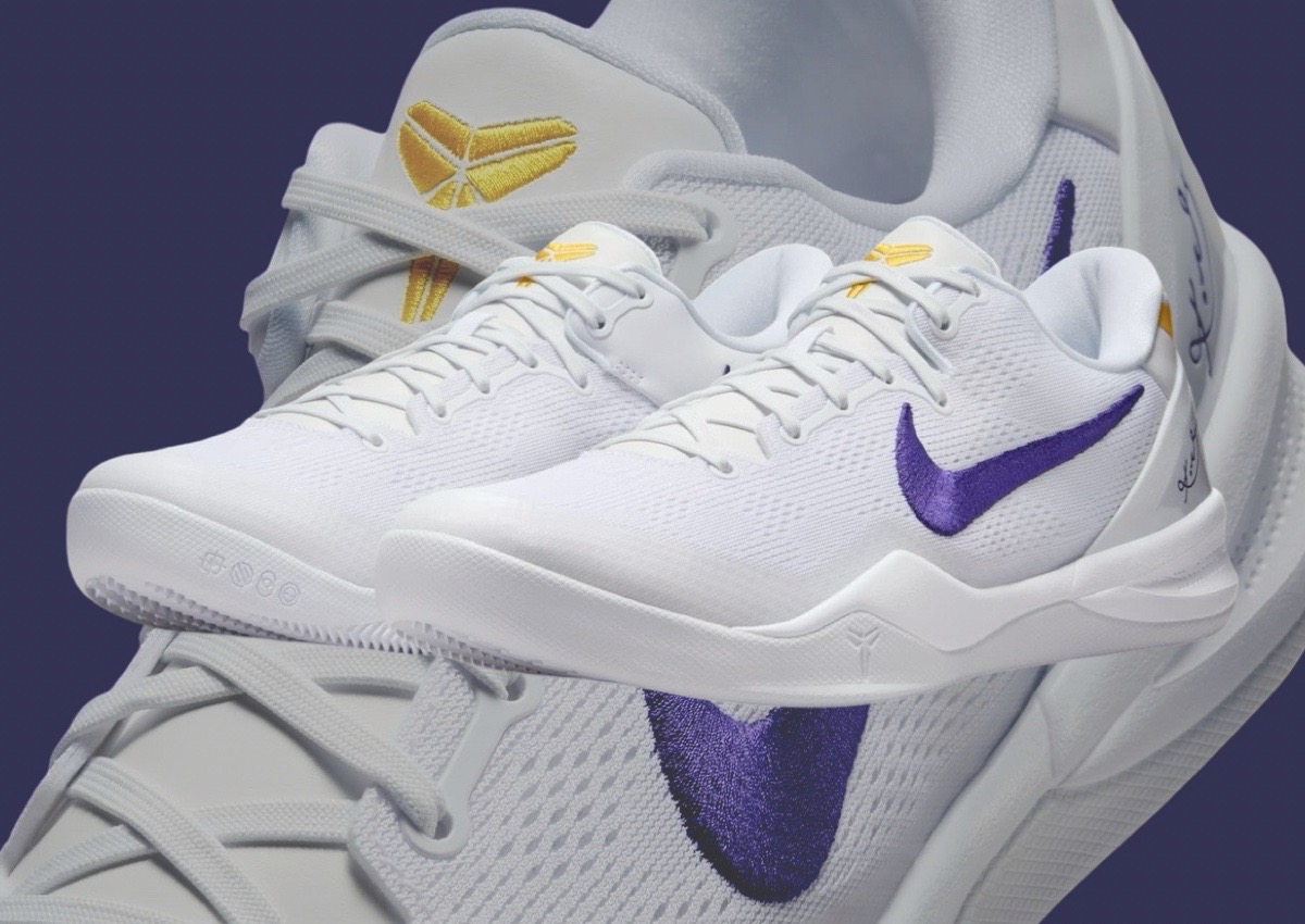 Kobe bryant shoes purple and gold hotsell