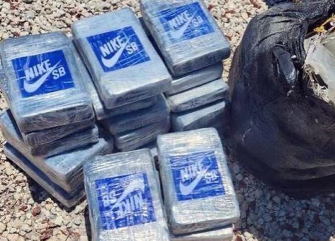 Florida Divers Find 1 Million Dollar nike leather SB Cocaine Haul 1068x770