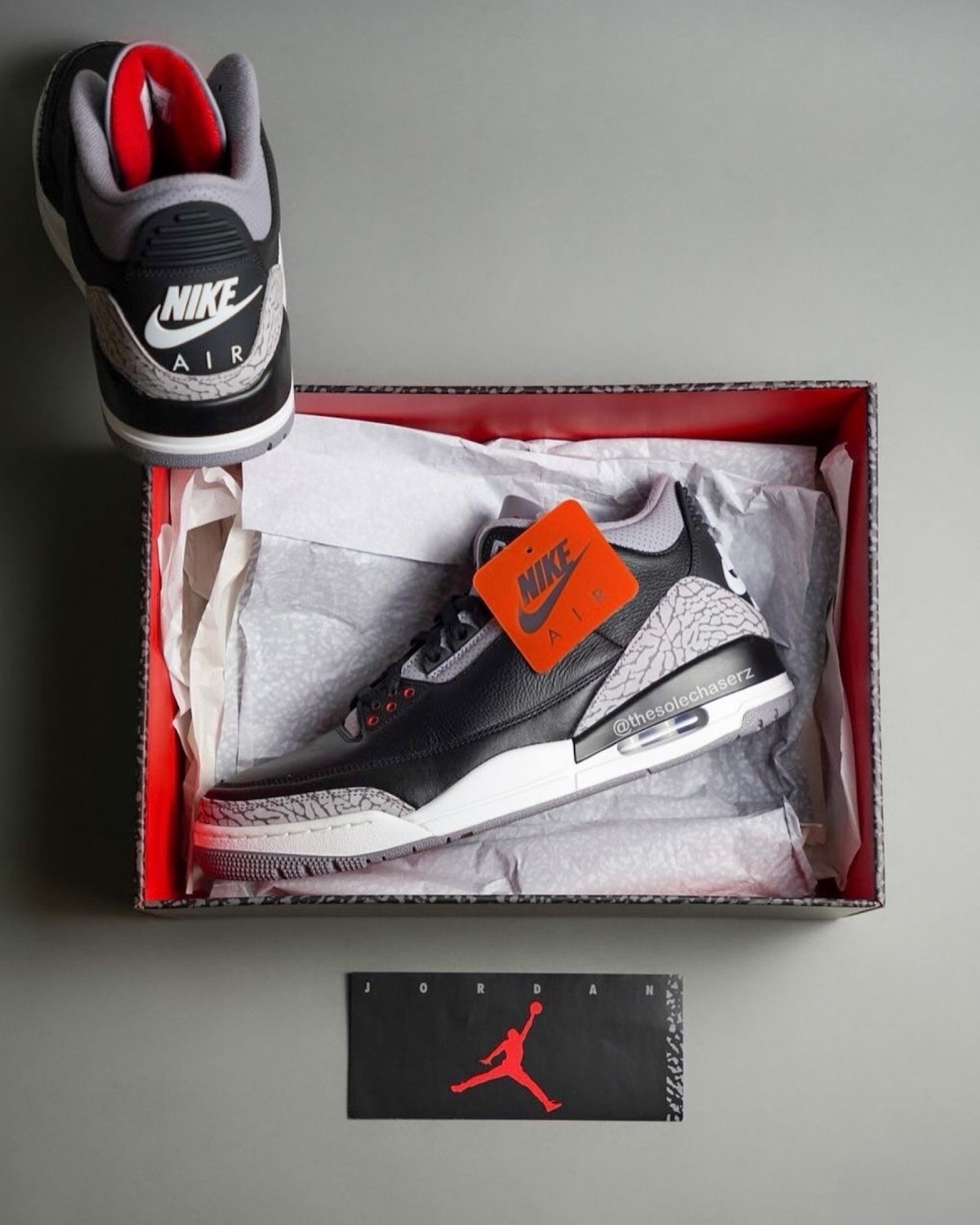 Jordan e black cement best sale