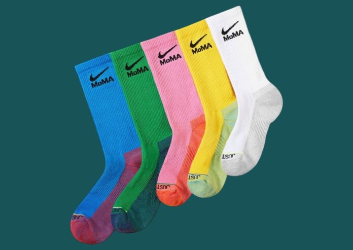 2024新作 MOMA × NIKE EVERYDAY SOCKS LUCKY GREEN MoMA Nike Everyday Socks - Lucky Green – MoMA Design Store